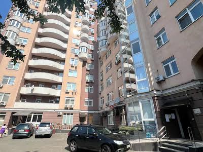 квартира за адресою Кудрявський узвіз, 3-Б