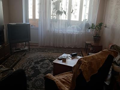 квартира по адресу Азербайджанская ул. (Бакинських Комісарів), 16/1