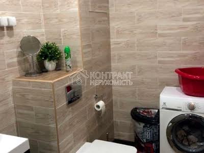 квартира за адресою Перемоги, 65Г