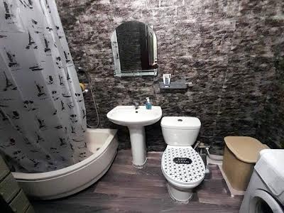 квартира за адресою Тарасівська вул., 25