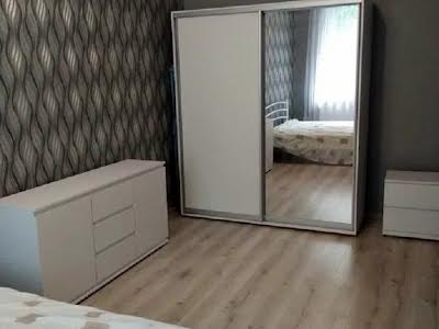 квартира за адресою Олени Степанівни вул. (Ленінградська), 10