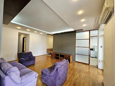 квартира по адресу Панаса Мирного ул., 8