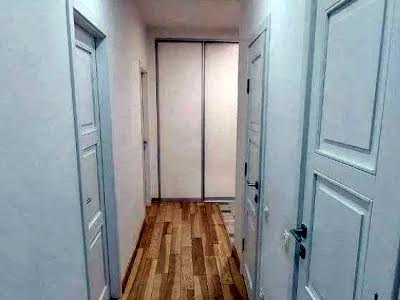 квартира за адресою Патріарха Мстислава Скрипника вул., 40