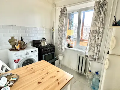 квартира за адресою Романа Ратушного вул. (Волгоградська), 3