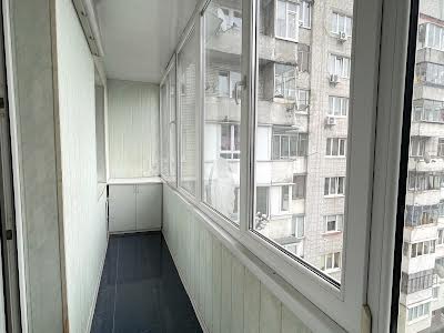 квартира по адресу Юрия Липы ул., 20