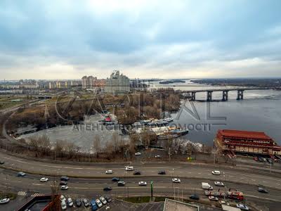 квартира за адресою Степана Бандери просп. (Московський), 32д