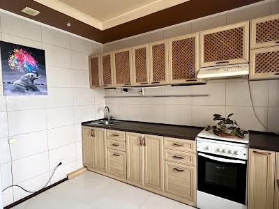 квартира по адресу Строителей бульв., 4