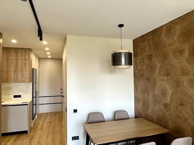 квартира за адресою Драгоманова вул., 31