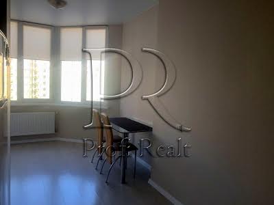 квартира за адресою Абрикосова вул., 1В