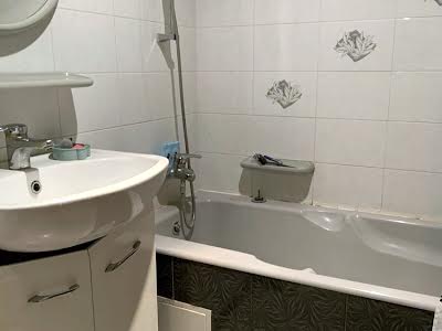 квартира за адресою Дегтярівська вул., 30В