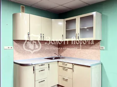 комерційна за адресою Драгоманова вул., 1-А
