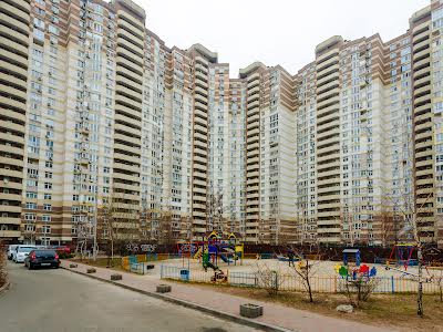 квартира по адресу Анны Ахматовой ул., 22