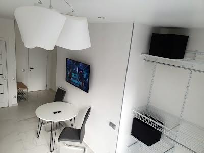 квартира за адресою Митрополита Василя Липківського вул. (Урицького), 38