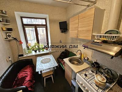 квартира за адресою Борисоглібська вул., 16В