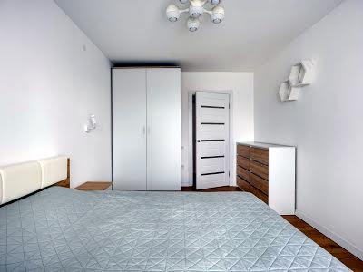 квартира за адресою Оноре де Бальзака вул., 25