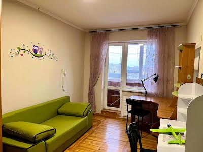 квартира за адресою Звенигородська вул., 111