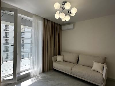 квартира за адресою Драгоманова вул., 31-А
