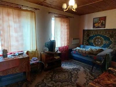 будинок за адресою Набережна, 3