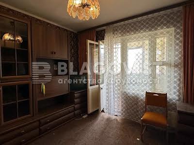 квартира по адресу Володимира Висоцького бульв., 11