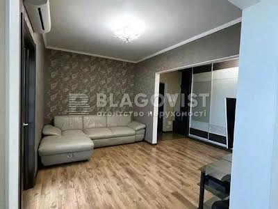 квартира за адресою Авіаконструктора Ігоря Сікорського вул. (Танкова), 1