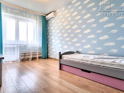 квартира за адресою Академіка Корольова просп., 14