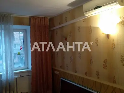 квартира за адресою Середньофонтанська вул., 34