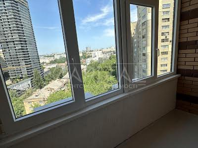 квартира за адресою Лесі Українки бульв., 7-Б