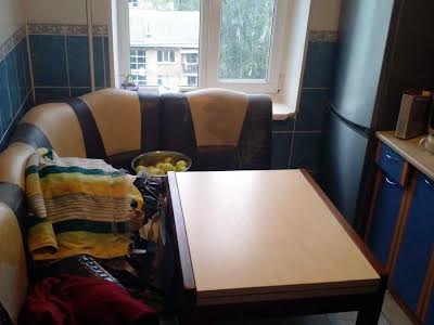 квартира за адресою Метрологічна вул., 14