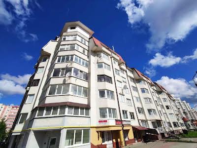 квартира за адресою Коновальця вул., 3