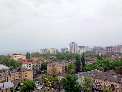 квартира за адресою Базарна вул., 5