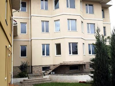 комерційна за адресою Радужная, 12