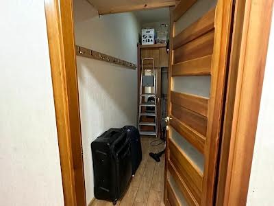 квартира за адресою Жемчужная 1, 3