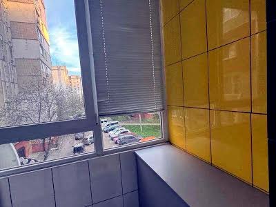 квартира по адресу Коломыйская ул., 8