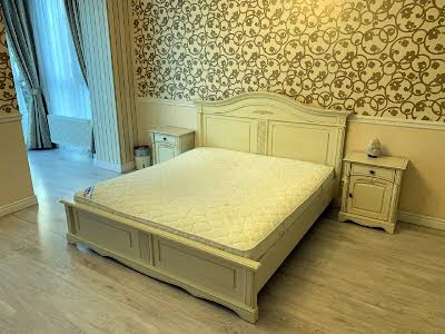 квартира по адресу Николая Михновского бульв. (Дружбы Народов), 14-16