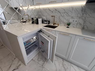 квартира за адресою Садова вул., 51-В