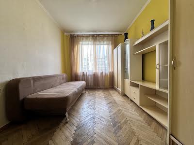 квартира по адресу Оболонский просп., 34-А