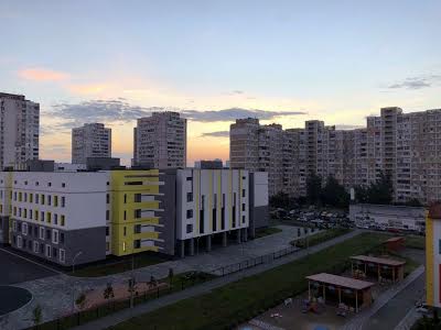 квартира за адресою Вишняківська вул., 8-А