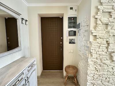 квартира по адресу Авраменко ул., 16