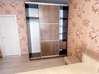 квартира за адресою Драгоманова вул., 2