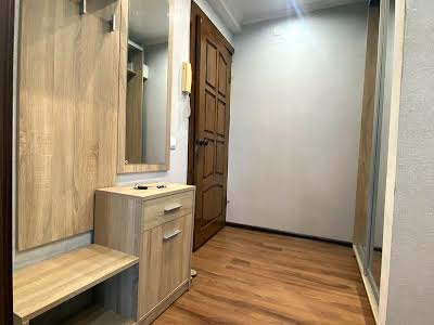 квартира за адресою Науки просп., 13