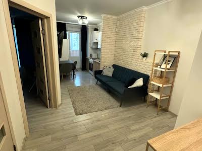 квартира по адресу Единства ул., 6