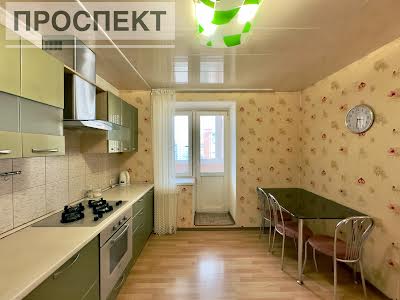 квартира по адресу Металлургов ул., 32б