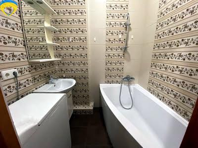 квартира за адресою Незалежності вул., 8б