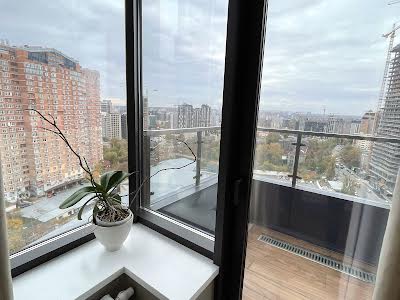 квартира за адресою Євгена Коновальця вул. (Щорса), 26а