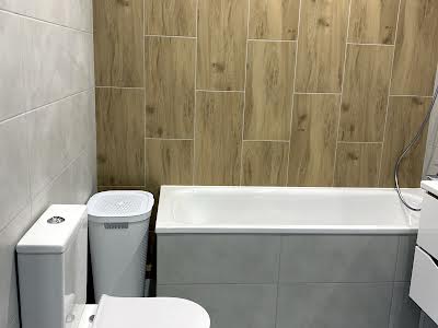 квартира по адресу Виктора Некрасова ул. (Північно-Сирецька), 8