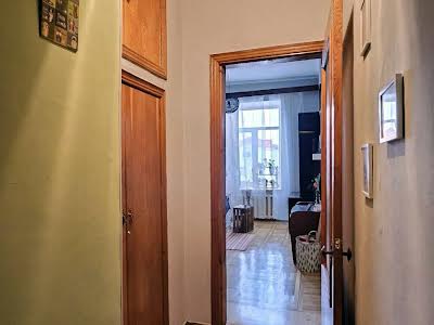 квартира за адресою Михайла Коцюбинського вул., 6