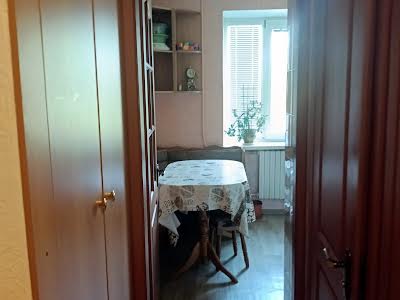 квартира за адресою Жоліо Кюрі вул., 26