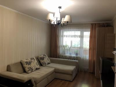 квартира за адресою Водопровідна вул., 59