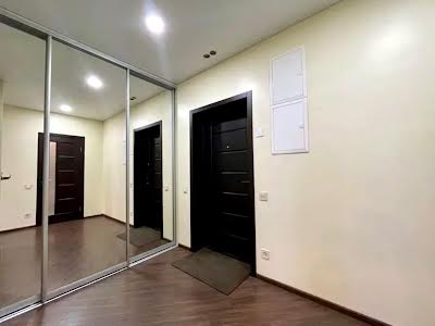 квартира по адресу Кондратюка Юрия ул., 3