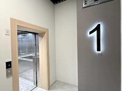 квартира по адресу Чубаевська, 1